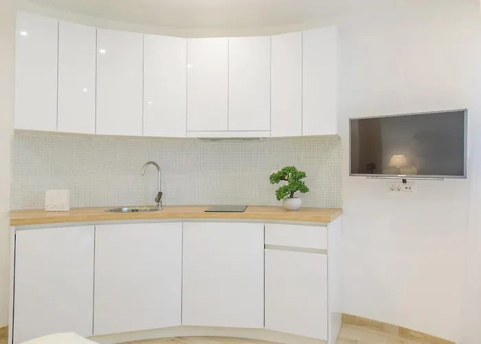 Gasthuis And By The Sea - 15298 3*